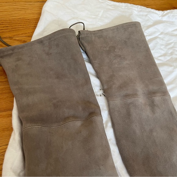 Stuart Weitzman Highland Over the Knee boots in Grey Seude Women’s Size 6 - Picture 10 of 15